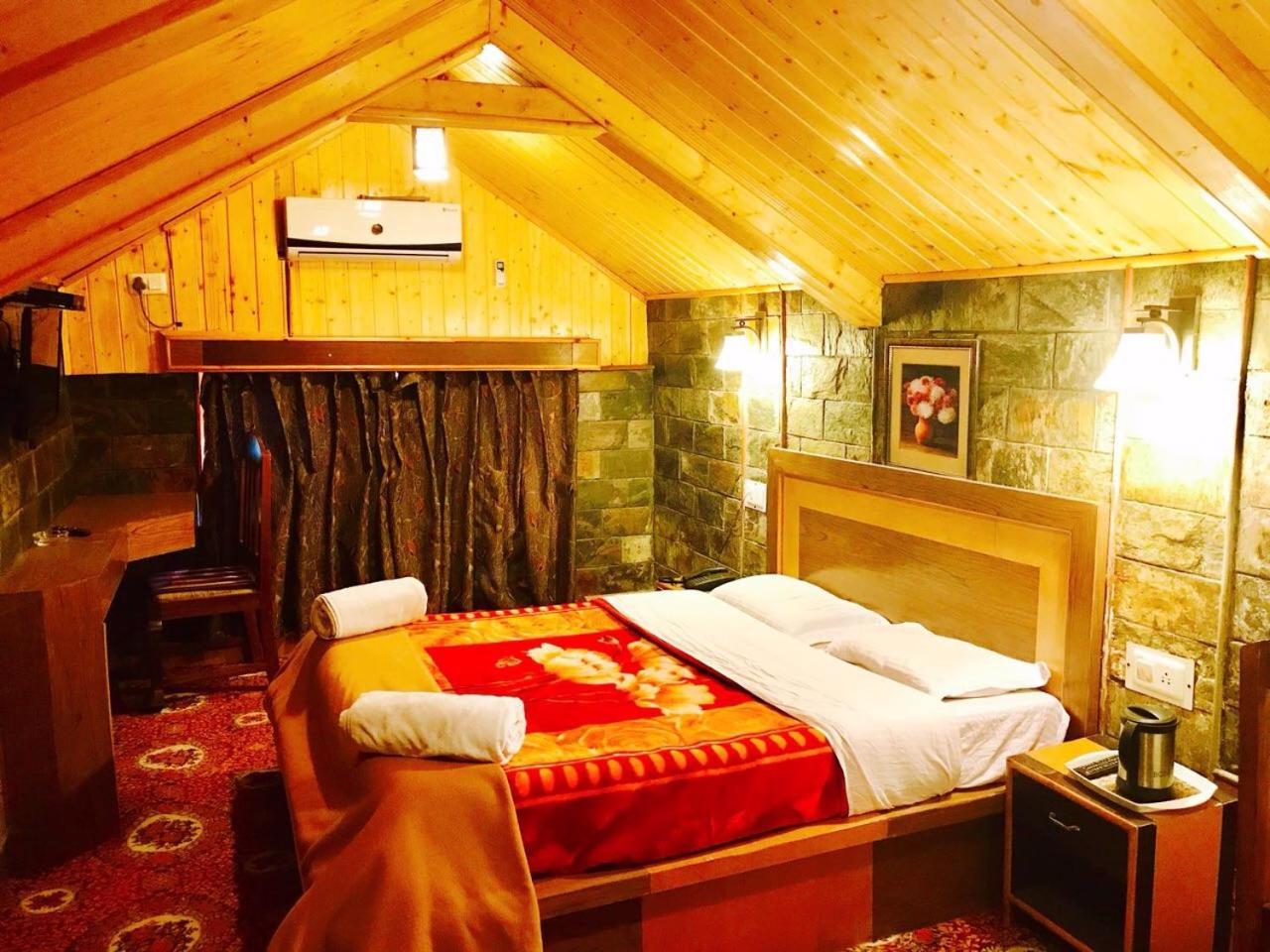 Hotel Akbar Сонамарґ Екстер'єр фото